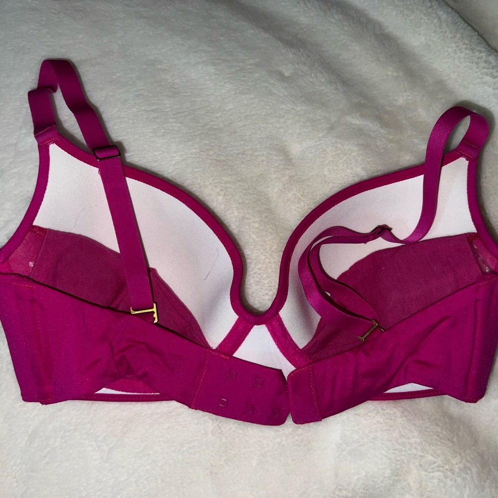 Huit T Shirt Bra 30D - Picture 4 of 11